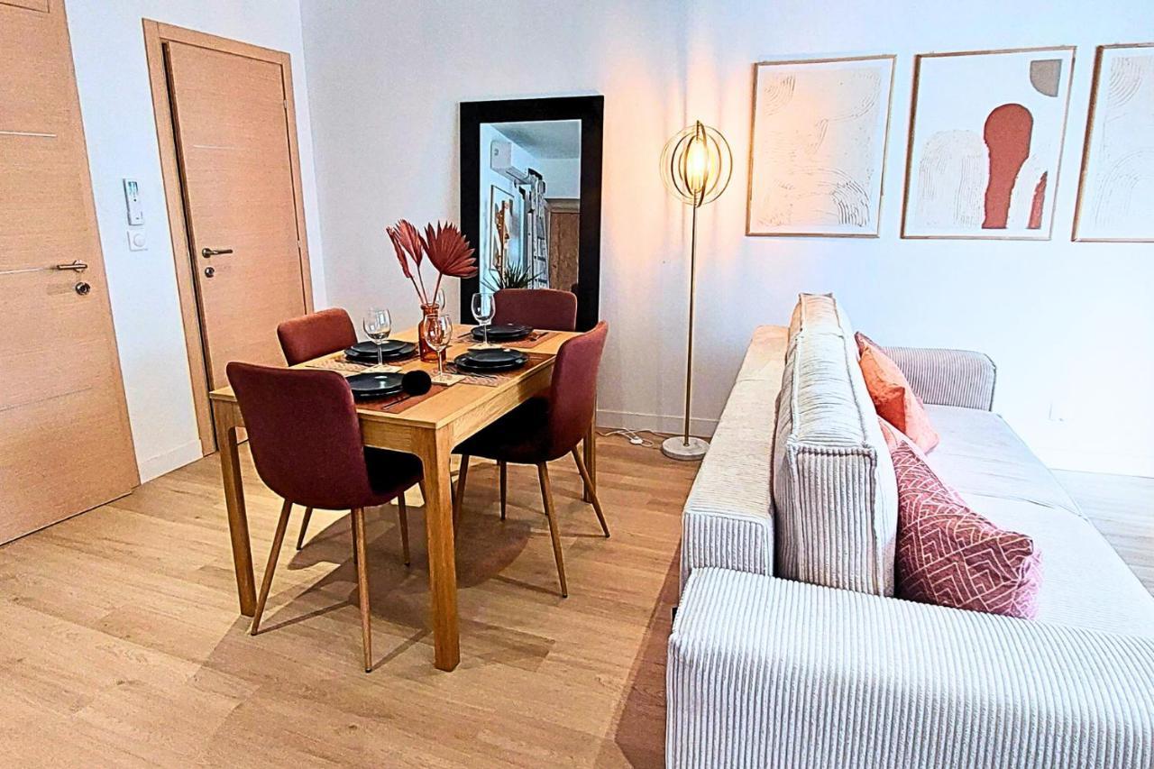 Apartment Artgold * De Gamme